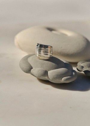 Husk Ear Cuff - Leigh Miller