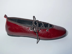 Pina Flat in Red - Paloma Wool