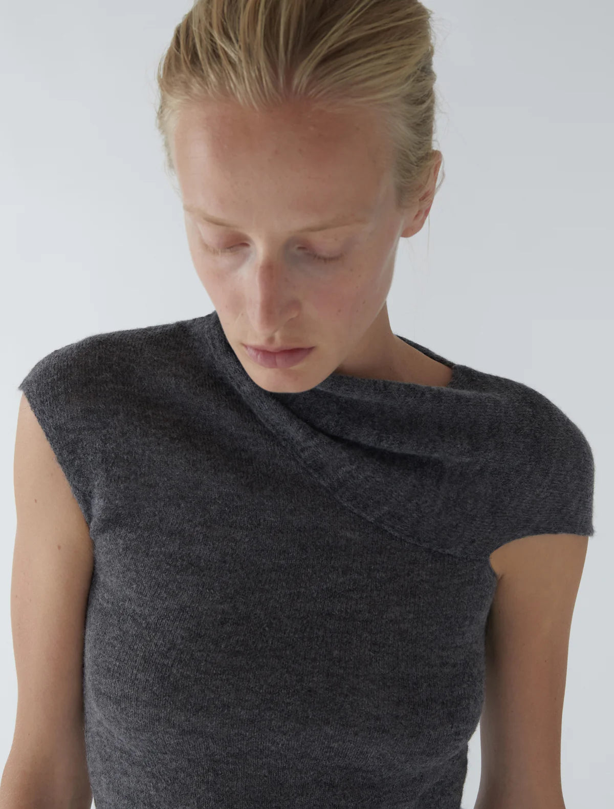 Aurum Top in Grey - Paloma Wool