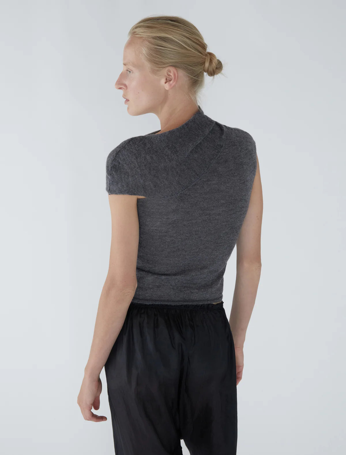 Aurum Top in Grey - Paloma Wool
