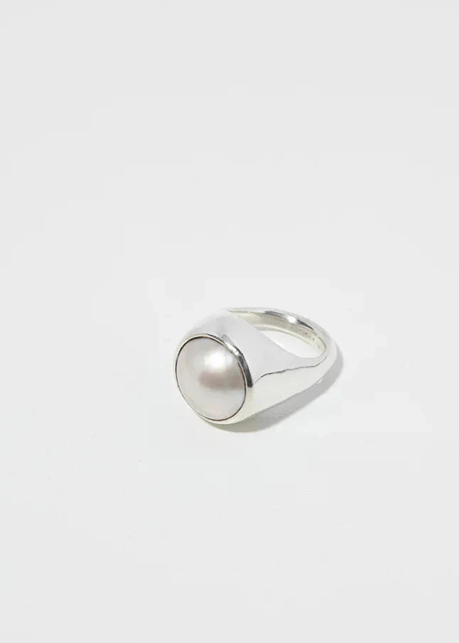 Bamini Pearl Ring - Faris