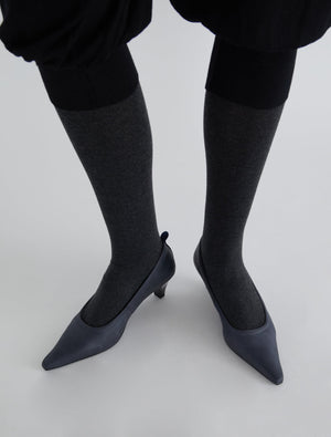 Leslie Pump in Navy - Paloma Wool