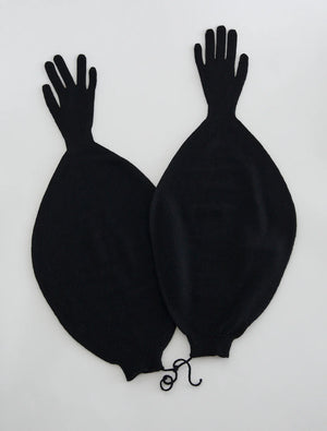 Flake Gloves in Black - Paloma Wool