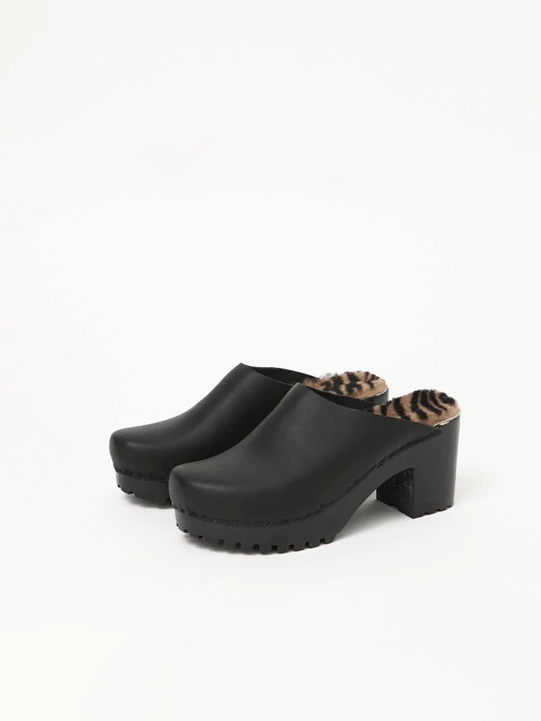 Liza Clog in Black - No. 6