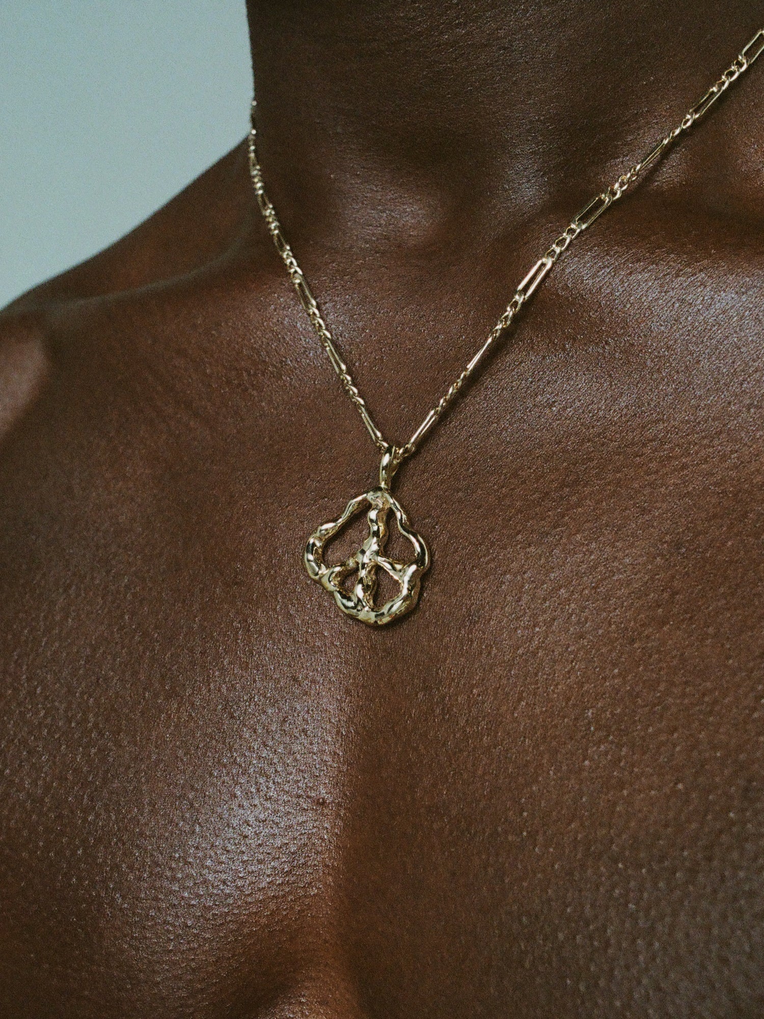 Peace Pendant Necklace - Faris