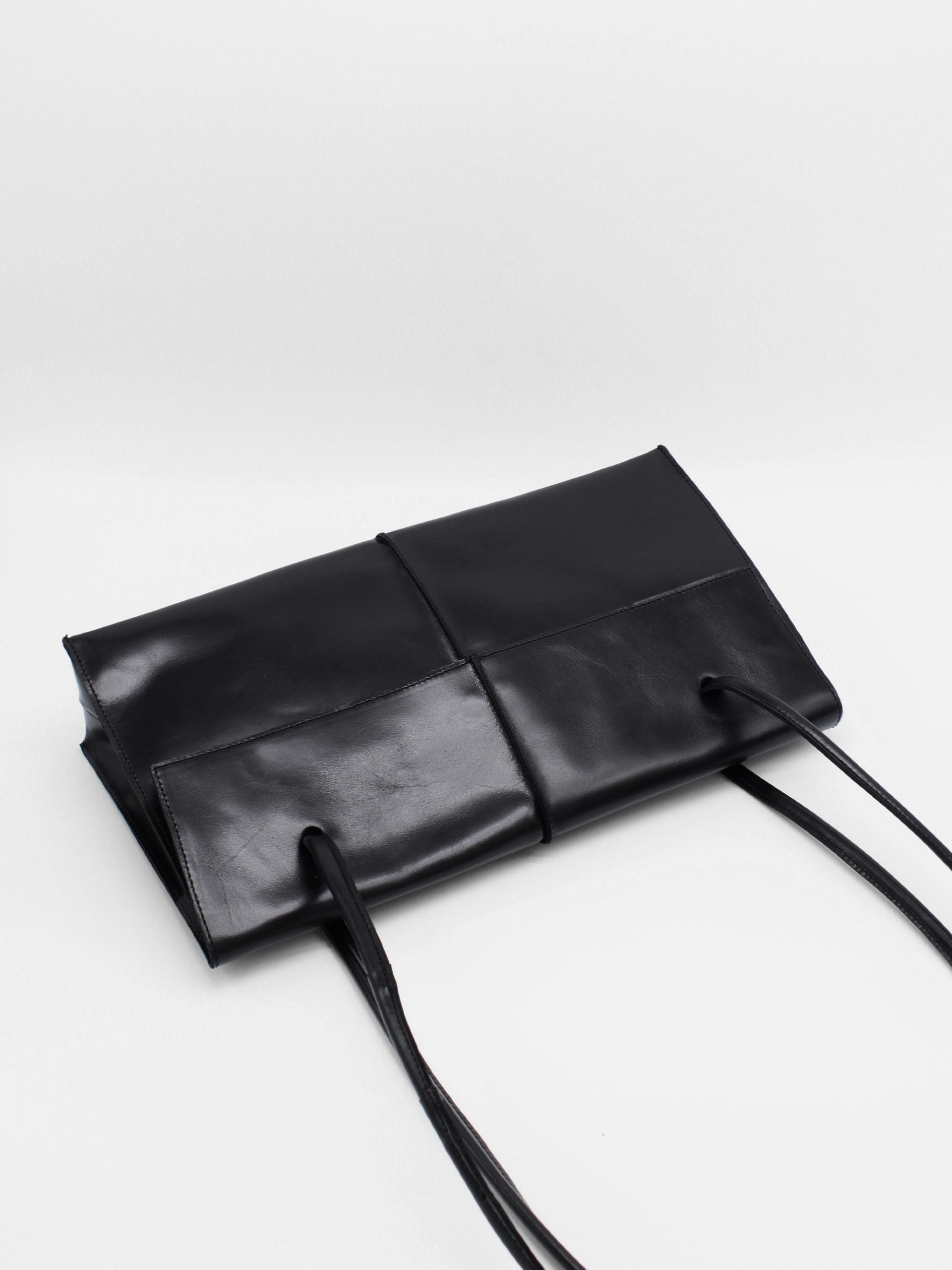 Pascal Bag in Black - About Arianne