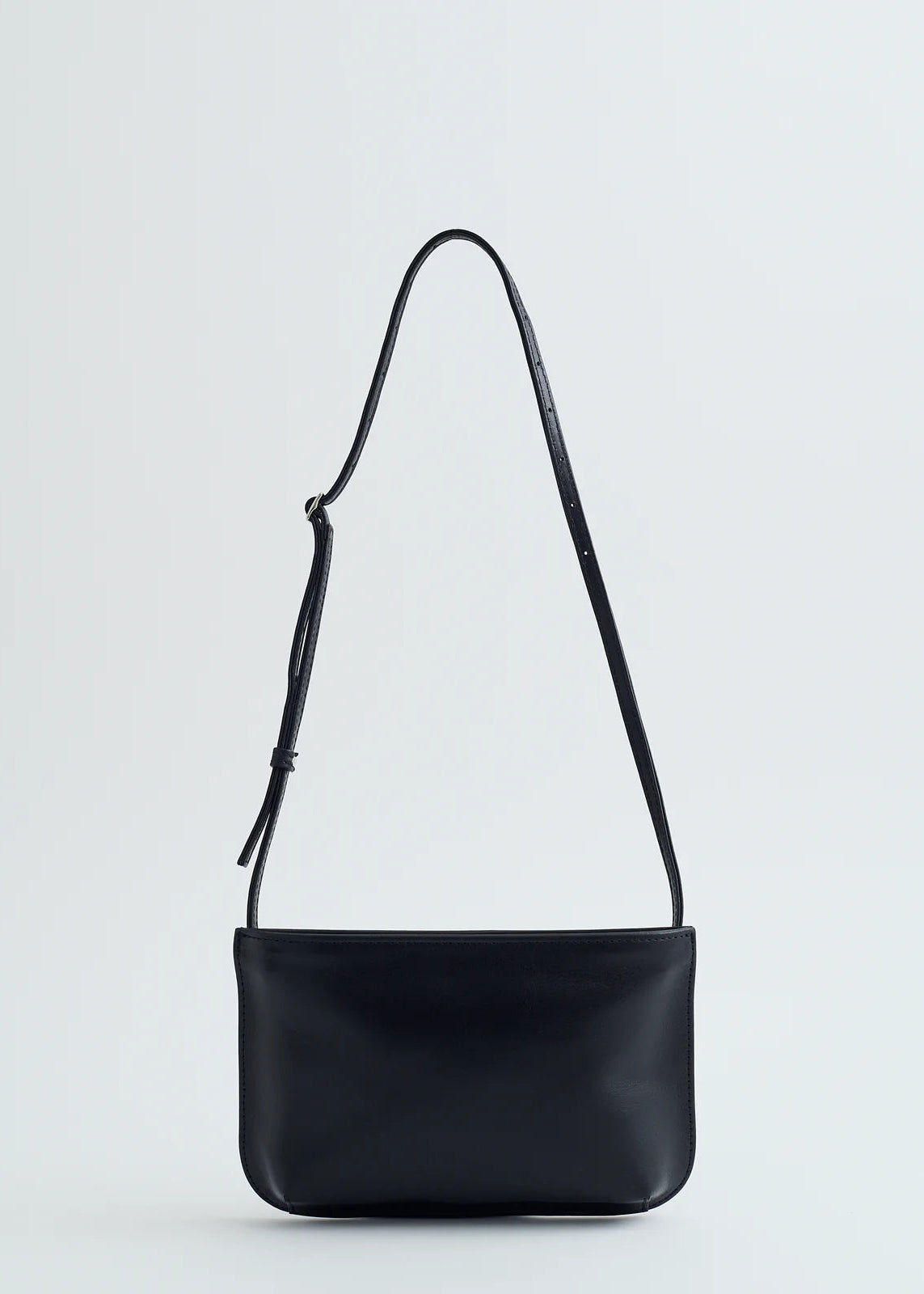 Pascual Bag in Black - Are Studio | Lovecraft – Lovecraft