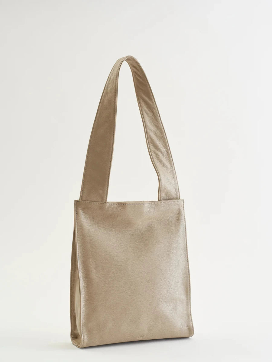 Towne Bag in Fog - Are Studio