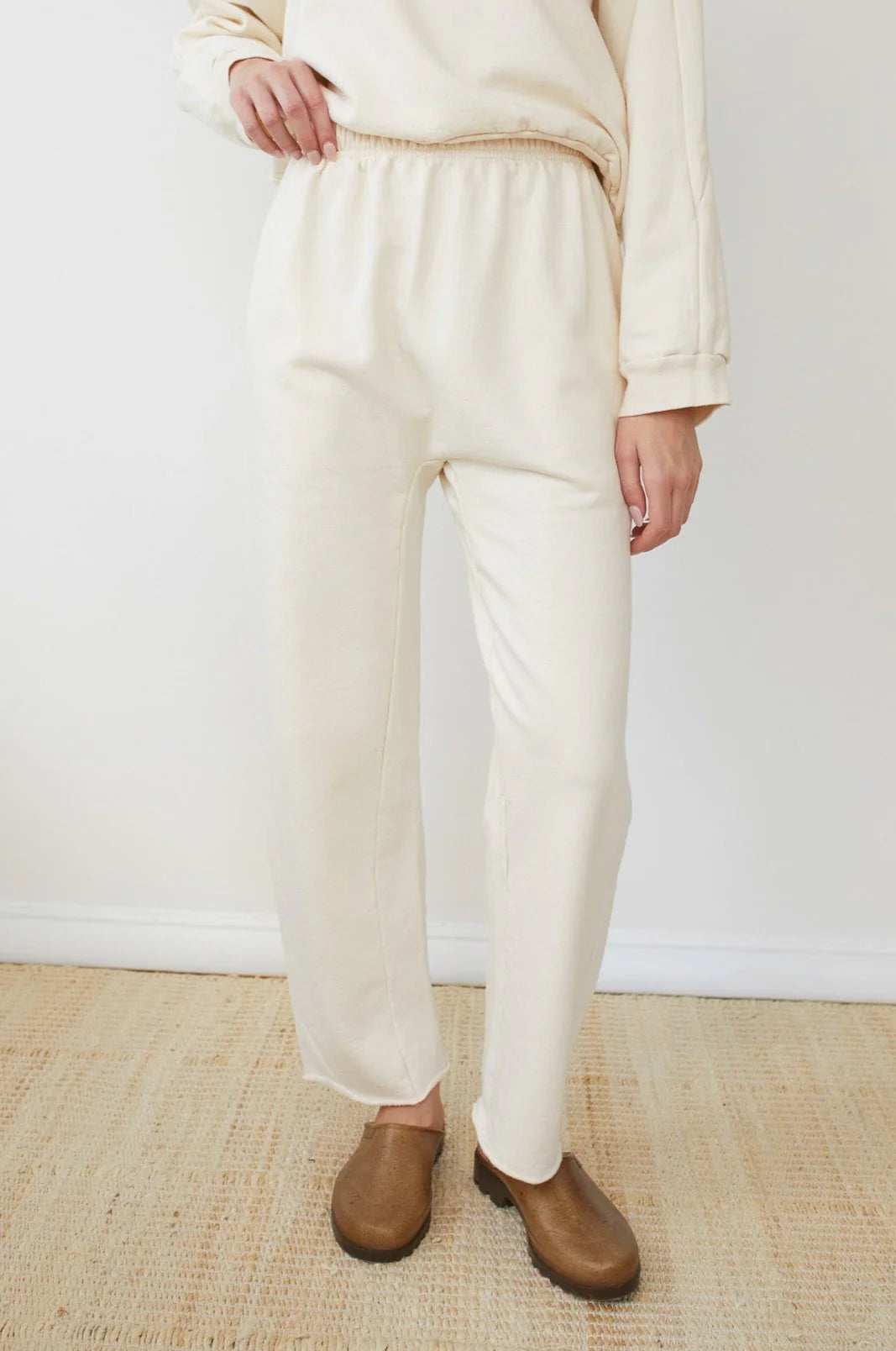 Easy Sweatpant in Natural - Wol Hide