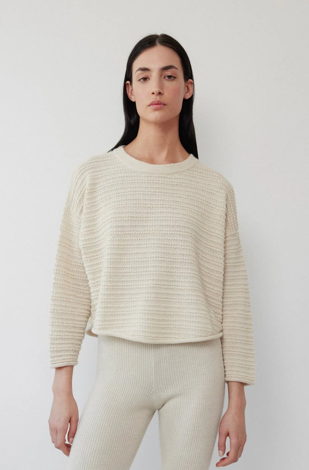 Loose Pullover in Natural - Wol Hide