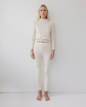 Easy Turtleneck in Natural - Wol Hide