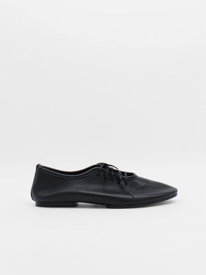 Mateo Flat - Black - About Arianne