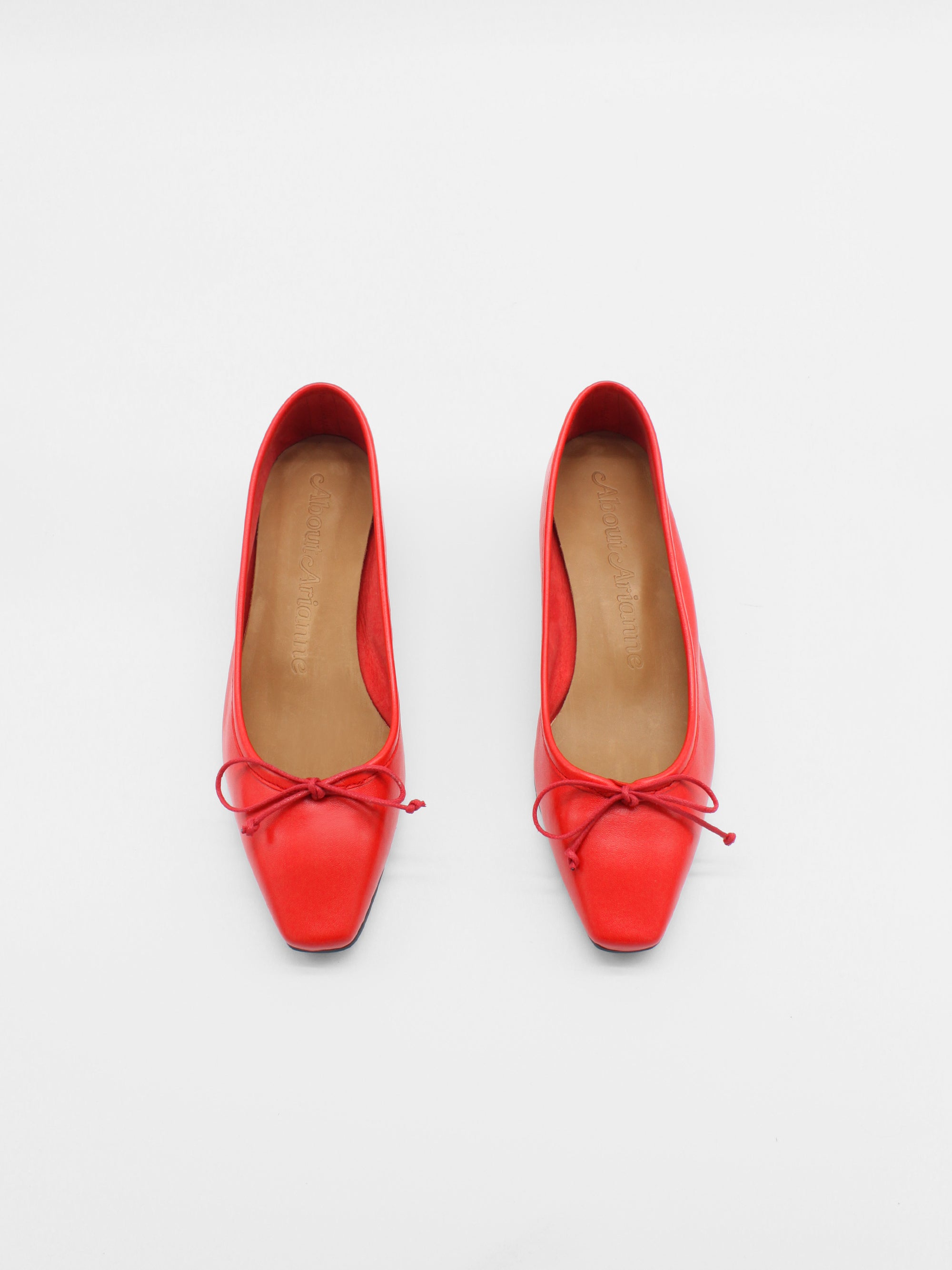 Mina Pumps - Red - About Arianne