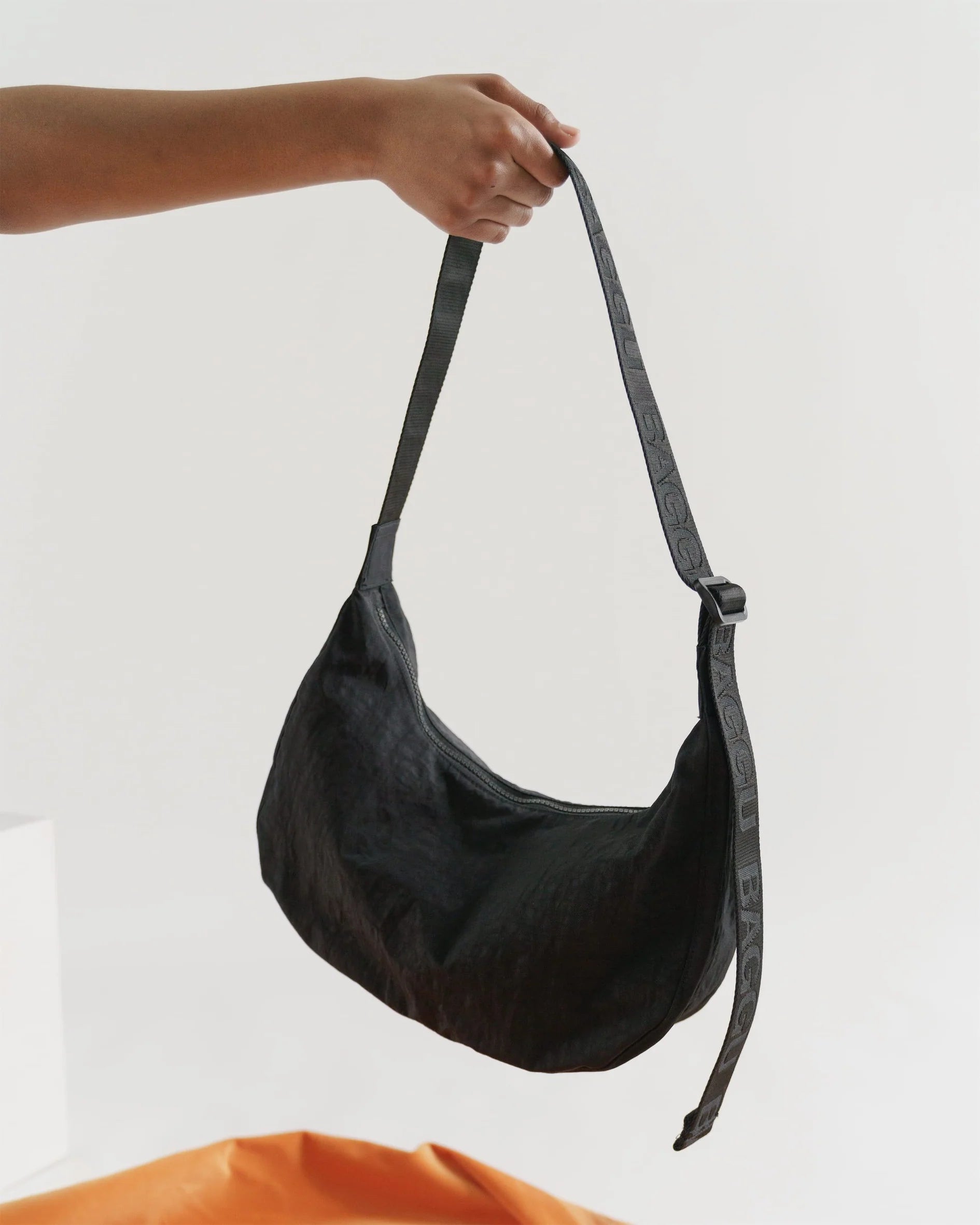 Medium Nylon Crescent Bag in Black- Baggu