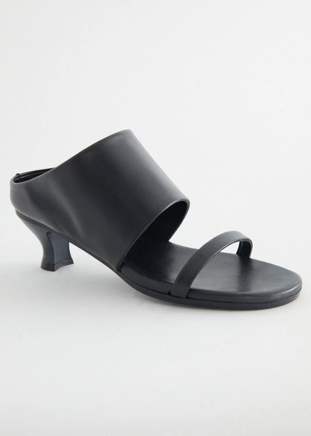 Roberta Sandal in Black - Paloma Wool | Lovecraft – Lovecraft
