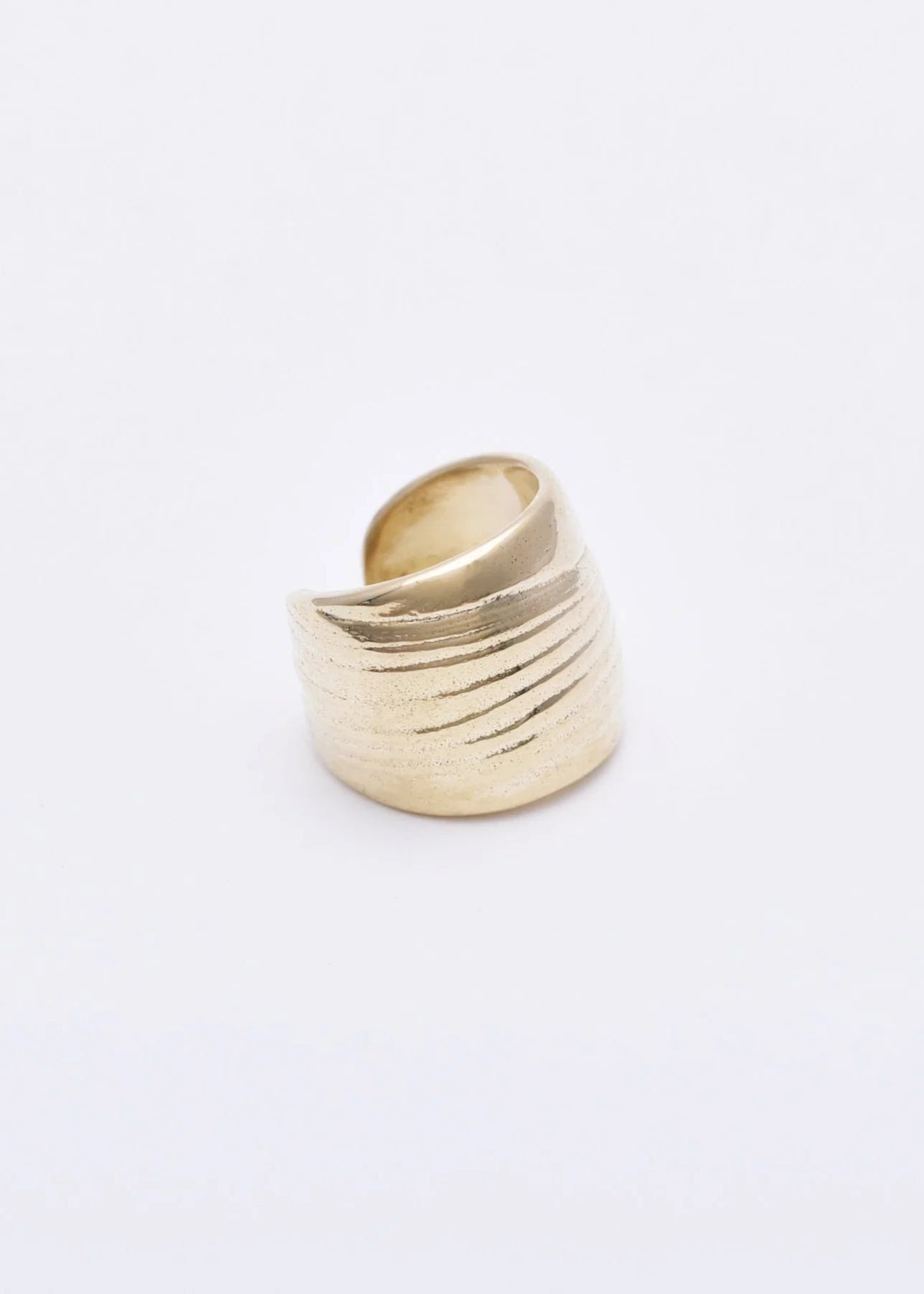 Husk Ear Cuff - Leigh Miller