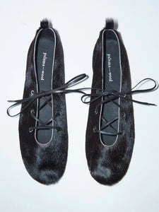 Pina Flat in Brown - Paloma Wool