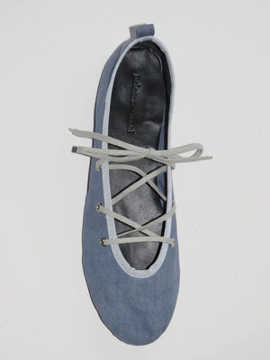 Pina Flat in Azul - Paloma Wool