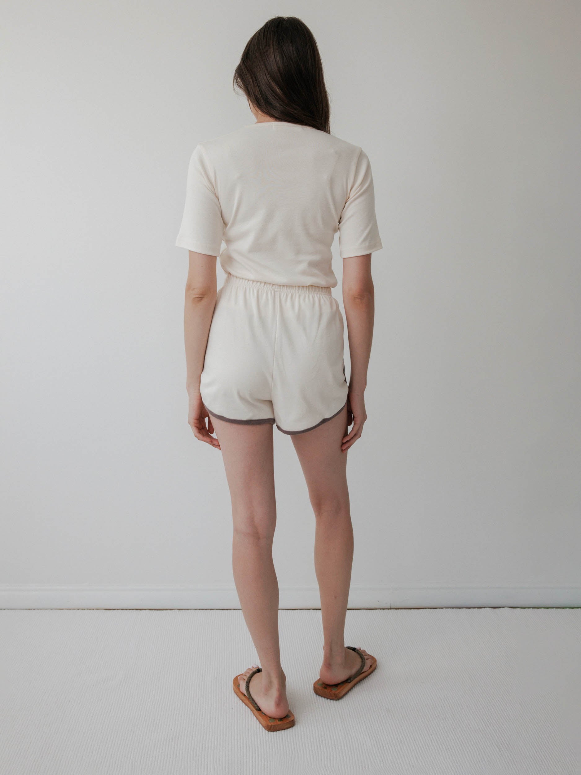 Trainer Short in Natural - Wol Hide