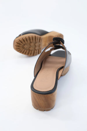 Buckle Clog Sandal - Black