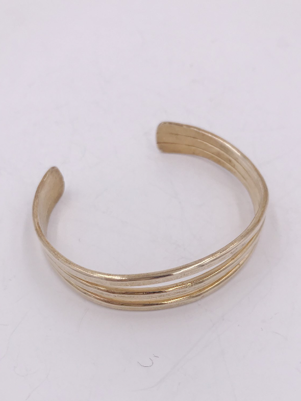 Three Layered Cuff